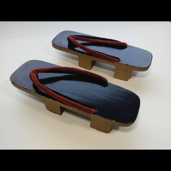 Vtg Japanese Shoes Traditional Geisha Geta Sandals Lacquered Wood Shinsaibashi - Picture 1 of 12